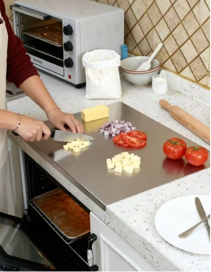 Kitchen Cutting Board (Edge)